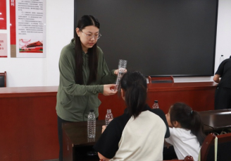 中國計量大學2025“微光致遠”實踐第十三天——微光寸晷,衡度童心